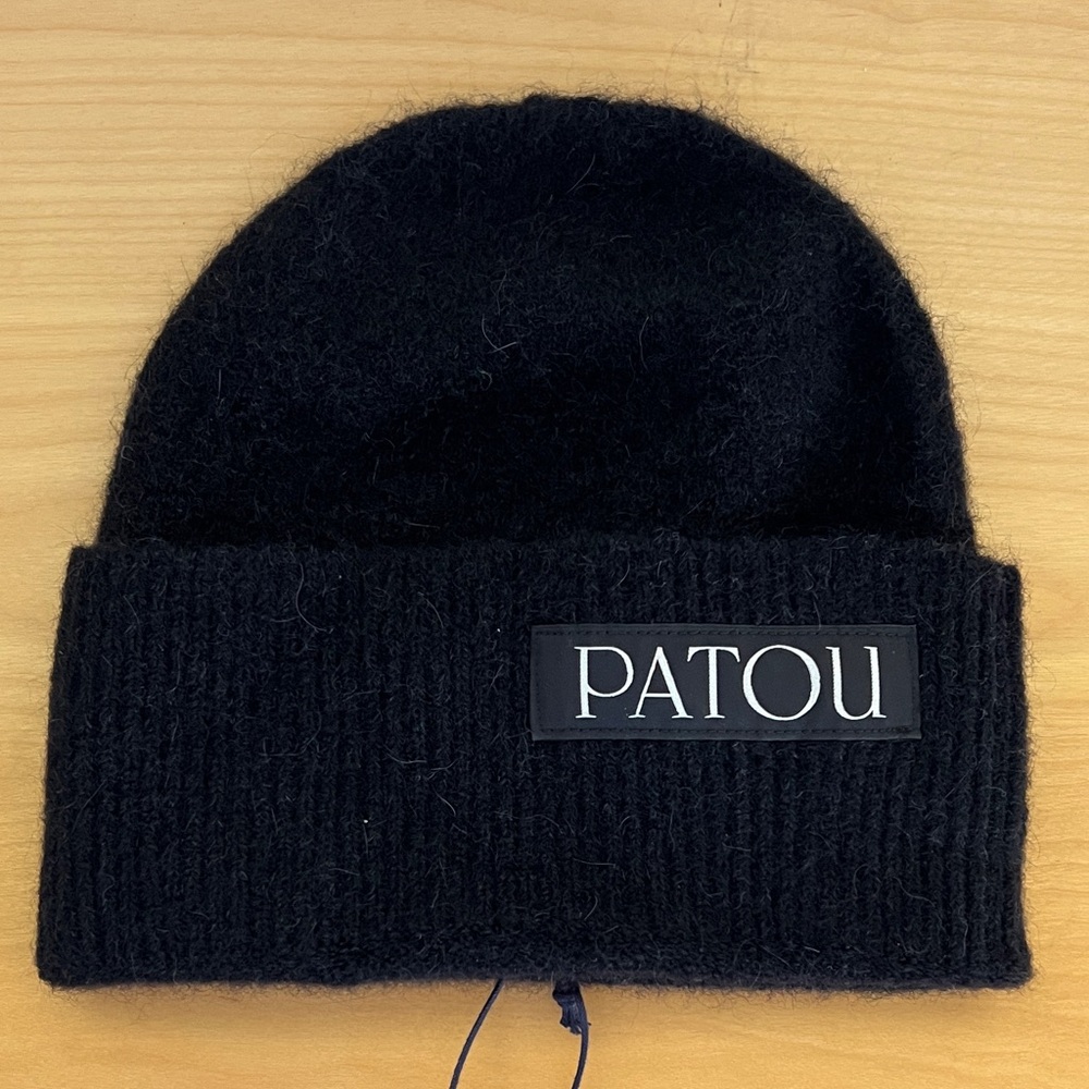 NWT Patou unisex black alpaca beanie